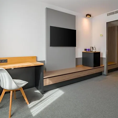 Spark By Hilton Wuppertal City Centre Exterior photo