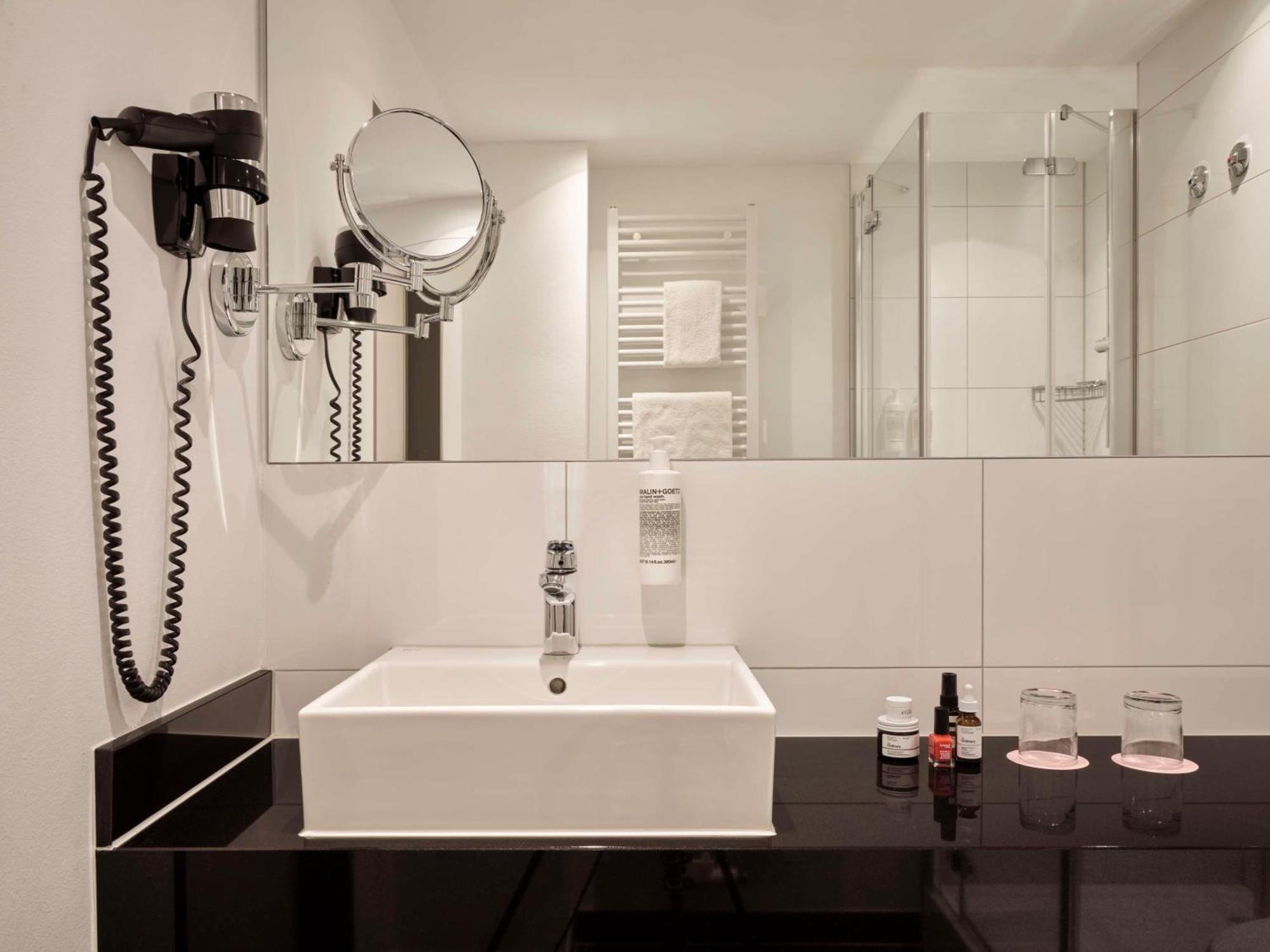 Hotel Flemings Wuppertal-central 4*