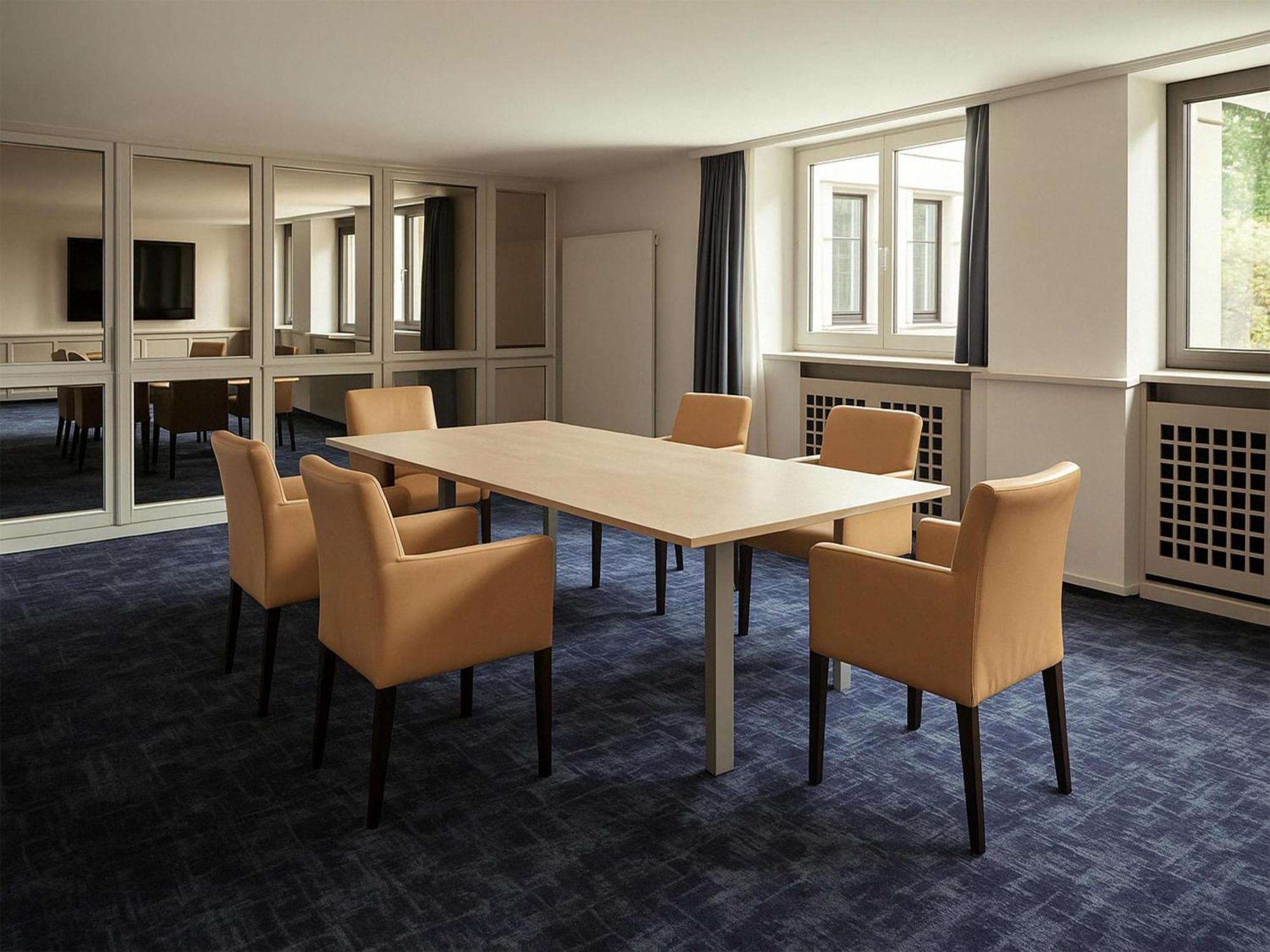 Spark By Hilton Centre 4*
